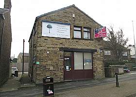 Office/retail premises with car parking, 471, Great Horton Road, , Bradford, BD7 3DL